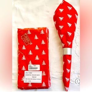 Red & White Cotton•Festive Holiday Napkins